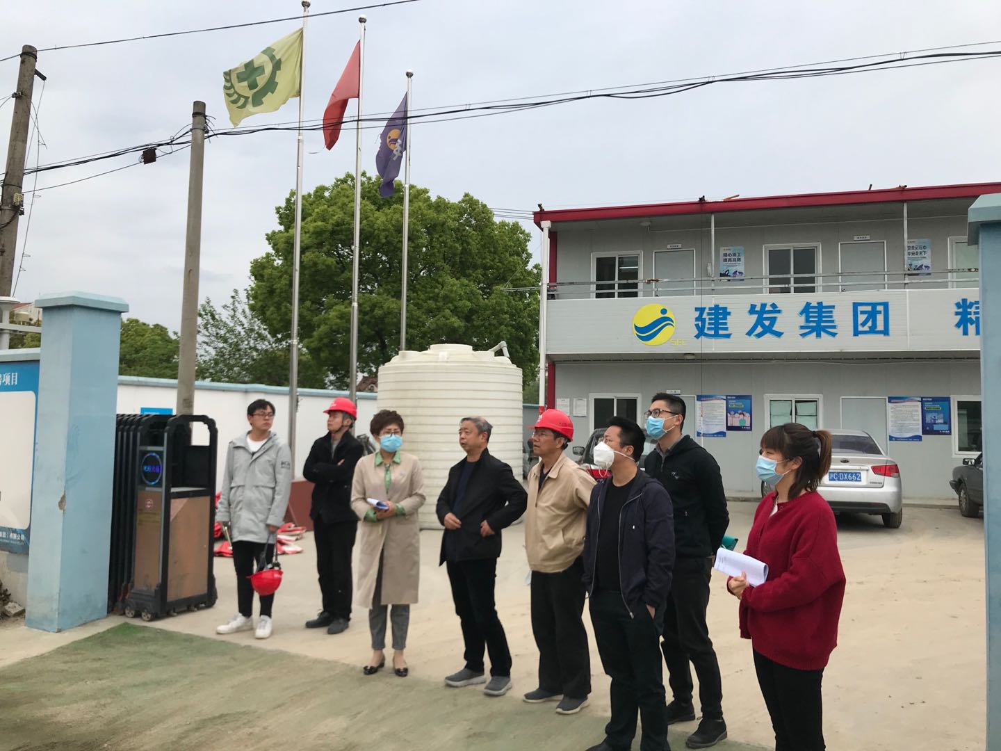 加快推進項目建設(shè) 確保民生有效保障