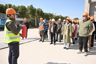 消防安全記于心 應(yīng)急演練踐于行